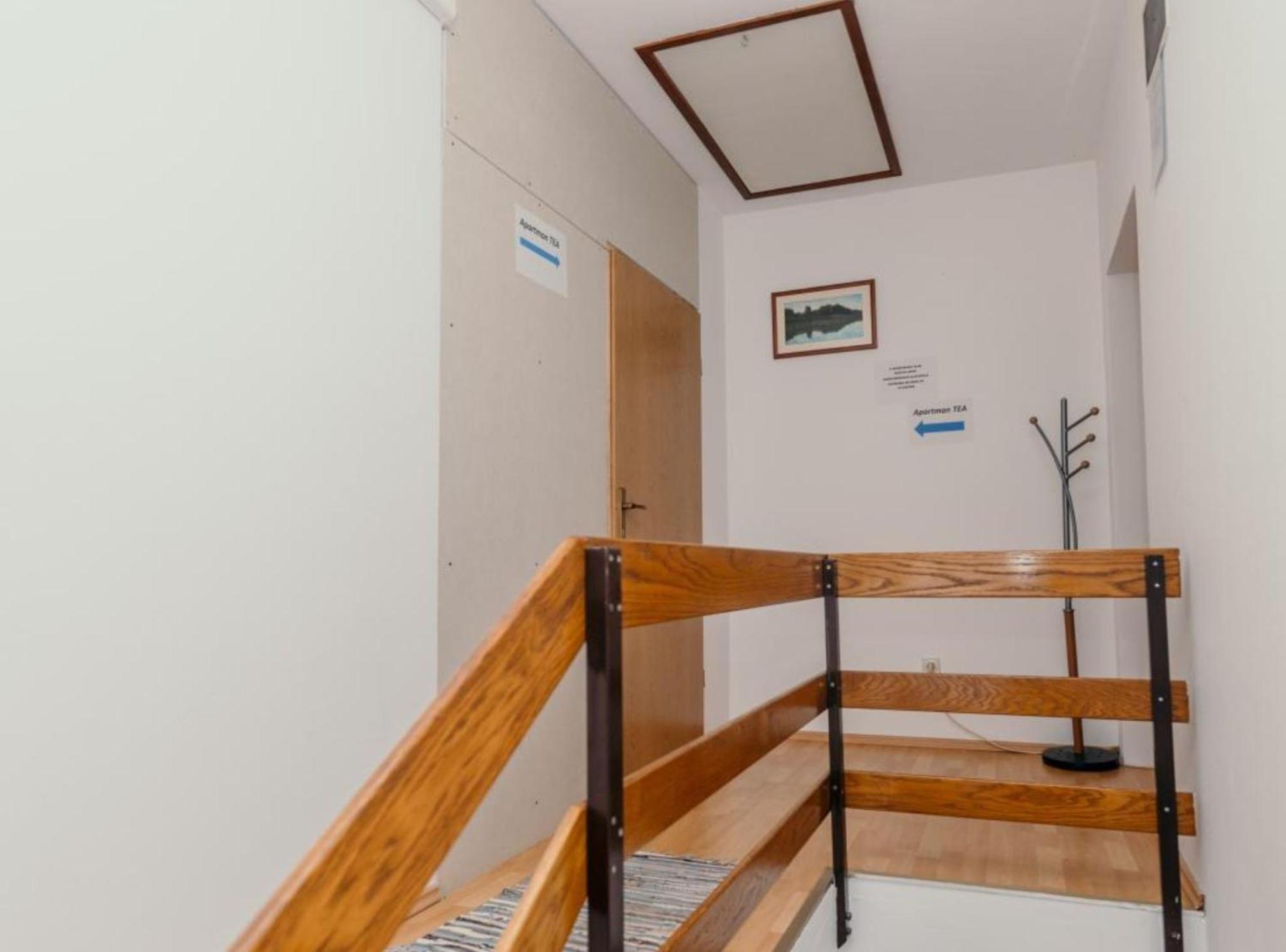Apartmani Tea I Toni Gradiste エクステリア 写真