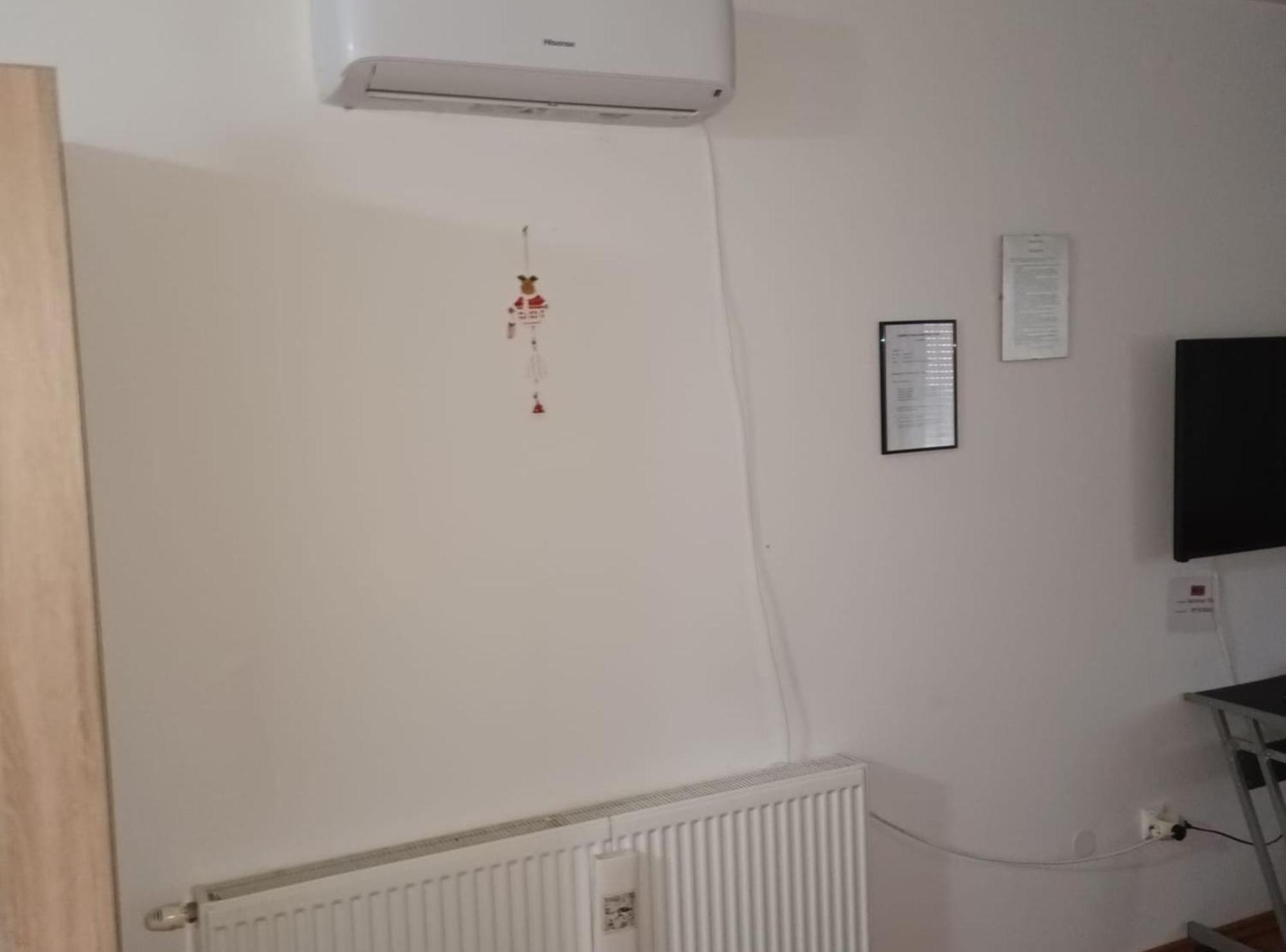 Apartmani Tea I Toni Gradiste エクステリア 写真